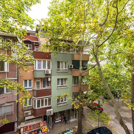 Cosy Spot Modern Апартаменти *